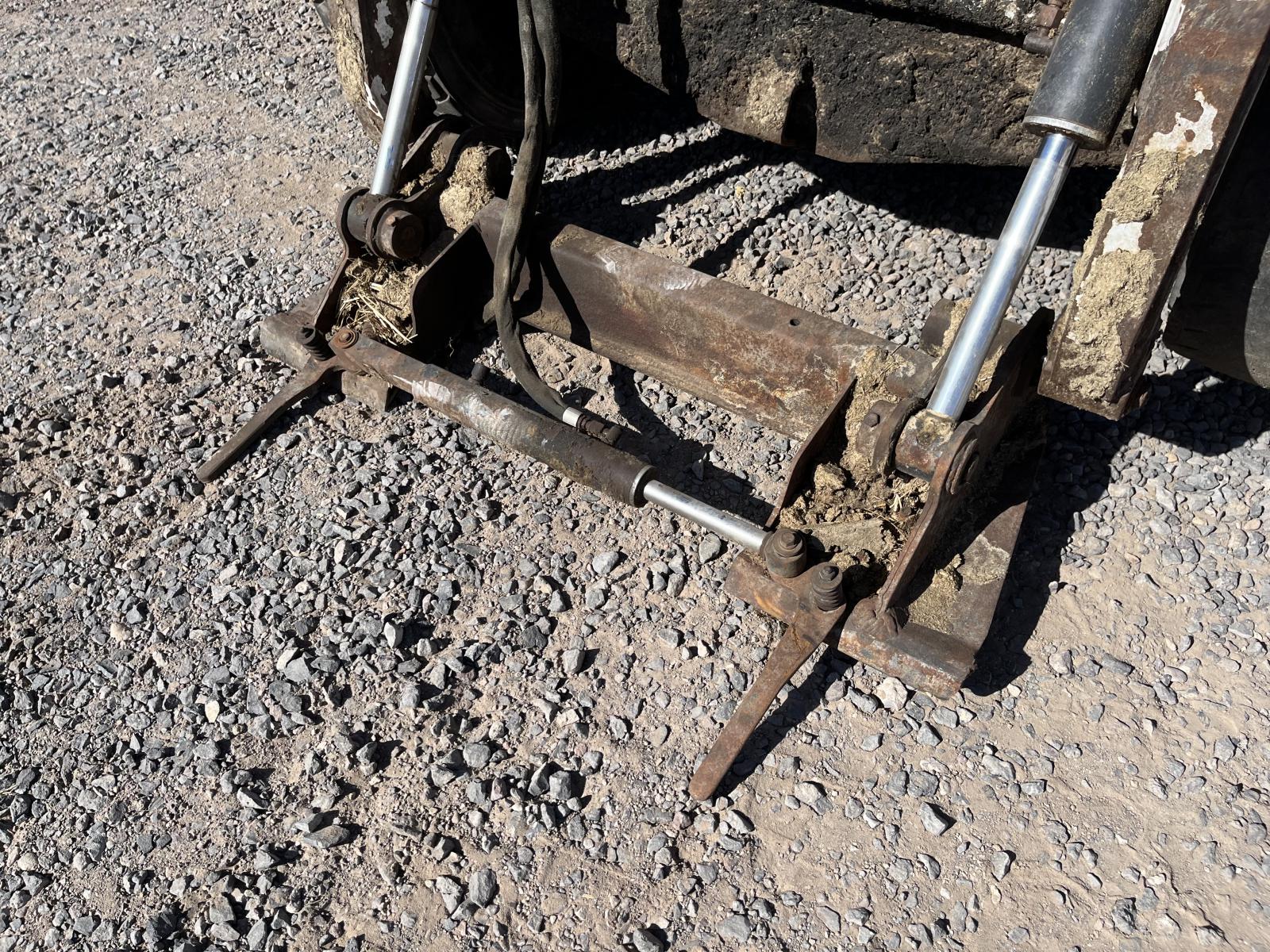 ./imagenes/INVOICE/2019/18121/BOBCAT S185 (5).JPG